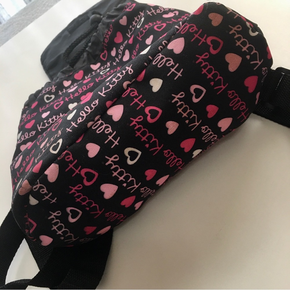 Hello Kitty Mini Backpack - Picture 10 of 13